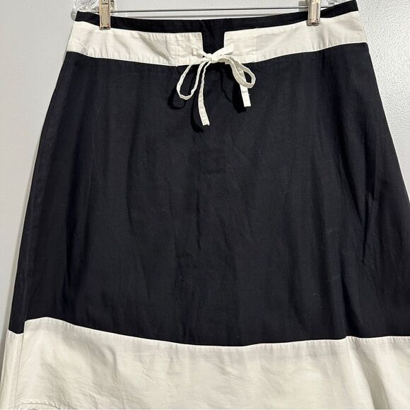 Apostrophe black and white lined skirt size 12 - Picture 4 of 8